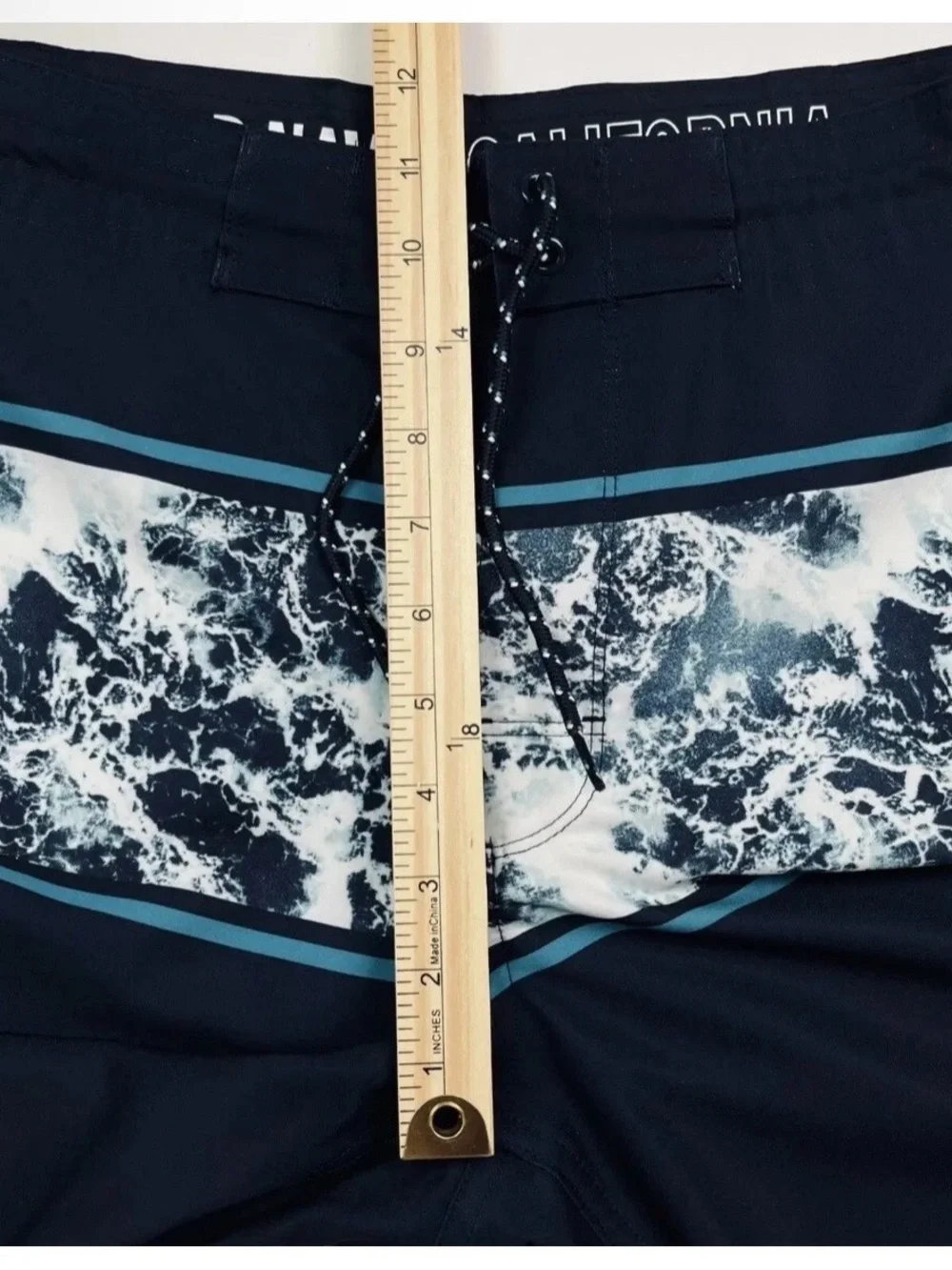 Old Navy Board Shorts Men’s Size 30 Blue White Beach Surf Swim Trunks UPF NWT